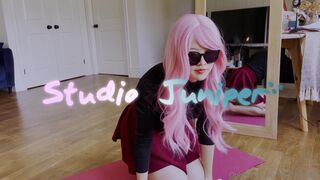 Studio Juniper Masturbating Pussy After Doing Yoga Onlyfans Leaked Video