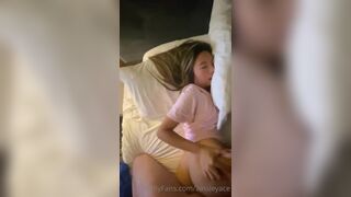 Ainsleyace Good Whore Blowing Cock And Fucked On Bed Onlyfans Leaked Video