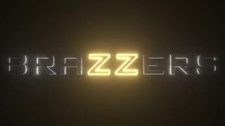 Lulu Chu The Young Hot Pervy Doctor Get Fucked By Two BBc To Try New Practice Method To Get Their Cum