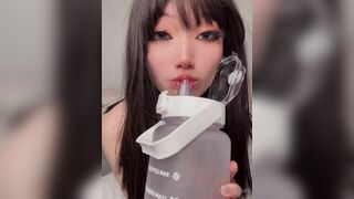 Atlaseuu Lips Teasing Onlyfans Leaked Video