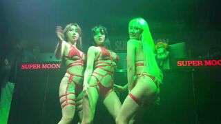 Flywithme Asian Babes In Lingerie Dancing On Public Club Floor Patreon Leaked Video