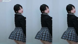 Se Yeon Mini Skirt Schoolgirl Dancing Afreecatv Stream Leaked Video