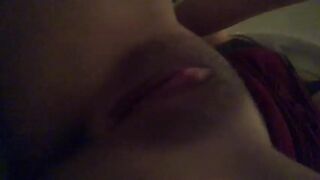 Horny Asian Babe Fingered Her Pussy And Licks It On Bed Close Up Cam Video