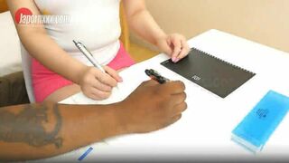 Asian masseur Girl With Big Booty Getting Pounded By BBC