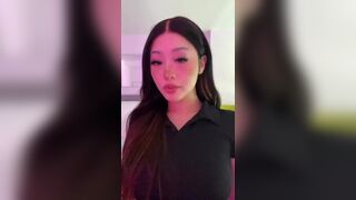 Sexy Asian Exposing Her Hot body Video