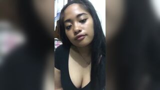 Asian Horny Gf Showing her Sexy Boobs Video