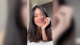 Asian Pretty Gf Gets Her Pussy Licked and Sucked Video