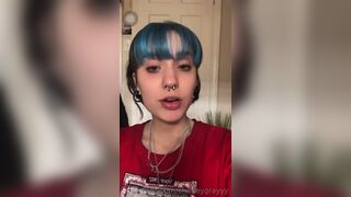 Charleygrayyy Cute Babe Exposed Her Tits Onlyfans Video