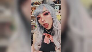 Stellewds Asian Slut Showing Off Onlyfans Video