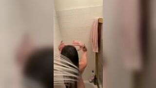 Asian Babe Exposed While Showering Video