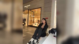 Sexy Asian babe With Hot Big Boobies Showing off Video