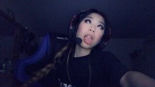 Toxicdaisies Asian Slut gets Horny While Playing Games Onlyfans Video