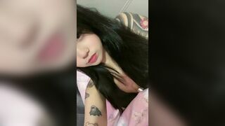 Natashaznrl Pretty Asian Showing Off Herself on Cam Video