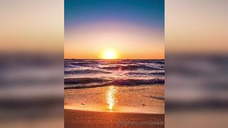 Awkie Hot Asian Slut teasing and Showing Off her Boobs Onlyfans Video