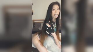 Sexy Asian Humping On Bed Video