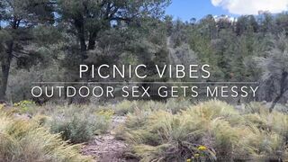 Asiancoupleuwu Girl Gets Horny While On a Picnic and Fucked Onlyfans VIdeo