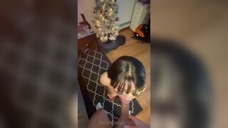 Foopahh Horny Asian Slut Sucking His Rod So Passionately On Knees Onlyfans Video