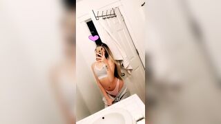 Cute Asian Babe Hot Sexy Mirror Cam Video