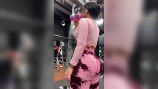 Big Booty Asian Gym Girl Hot Sexy Video