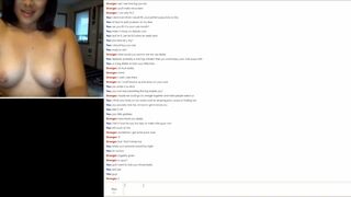 Sexy Asian Revealing her Juicy Hot Body On the Omegle Leaked Video