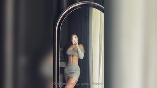 Hitomi Songyuxin Asian Hottie Showing her Tight Sexy Body Onlyfans Video