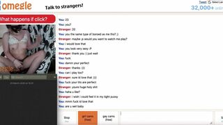 Sexy masked Asian Girl Pleasuring her Juicy Pussy On Omegle With a Vibrator Video