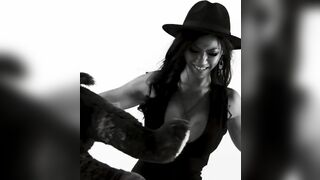 Hot Asian Milf Loves To Tease Leaked Video