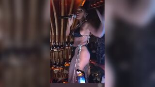 Pretty Asian Ebony Babe Hot Sexy Dancing Tiktok Video