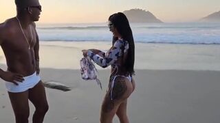 Slutty Round Tit Girl gets Her Pussy Drilled Hard on the Beach By a Huge Cock Video