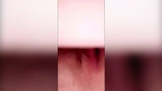 Horny Babe Fingering Her Juicy Wet Pussy Leaked Video