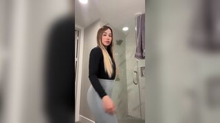 Mirid Hottie In Tight Leggings Showing Off Her Big Sexy Booty Onlyfans Video