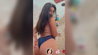 Pretty Hot Teen Showing Tits And Booty Leaked Video