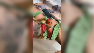 Jaclynn_crooks Tattooed Babe Showing Her Sexy Figure Onlyfans Video