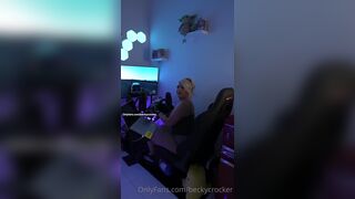 Beckycrocker Slutty Blonde Milf Sucks a BBC While She was Playing Games Onlyfans Video