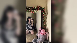 Hexmami Hot Busty Teen Bounces On a Big Dildo Onlyfans Leaked Video