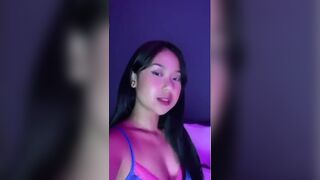 Asian Gorgeous Teen Showing Off Her Beauty Video