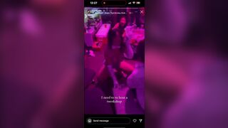 Sexy Asian Babe Twerking Infront Of Her Friends At the Night Party Video