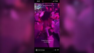 Sexy Asian Babe Twerking Infront Of Her Friends At the Night Party Video