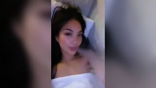 Hottie Smoking While She Showing Off Her Sexiness Video