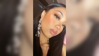Sexy Asian Showing Off Her Beauty Video