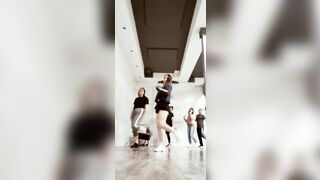 Sexy Asian Babes Dancing Off Video