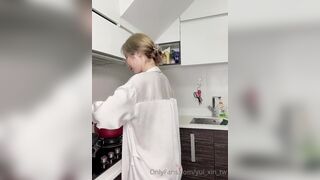 Yui_Xin_Tw Gorgeous Pretty Babe Let A Guy Licking Her Wet Pussy Hard At The Kitchen Onlyfans Video