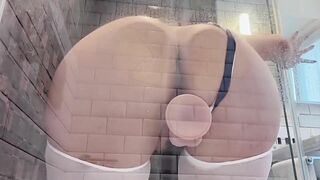 Ggsonlyxx Gorgeous Asian Slut With Big Booty Cheeks Plays With Her Sex Toys At The Bath Room Onlyfans Video