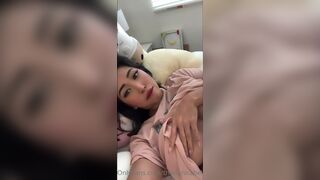Xdanicabelle Slowly Teasing Her Nipples On Bed Onlyfans Leaked Video