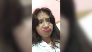 Cute Asian Teen Gf Showing Tits On Call Leaked Video