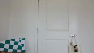 Hunnybabyjuno Asian Hottie With Juicy Tits Exposes Her Toyed Pussy And Booty On Live Video