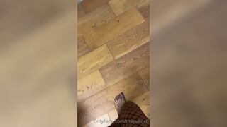 Mayukoxo Asian Showing Slim Legs In Stockings Onlyfans Video