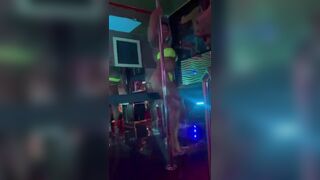 Big Booty Slut Dancing Showing Curvy Ass Video