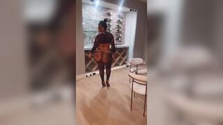 Asian Shaking Huge Booty On Cam Video