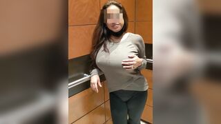 Busty Middle Age Chick Getting Big Boobs Touched By Stranger Leaked Video